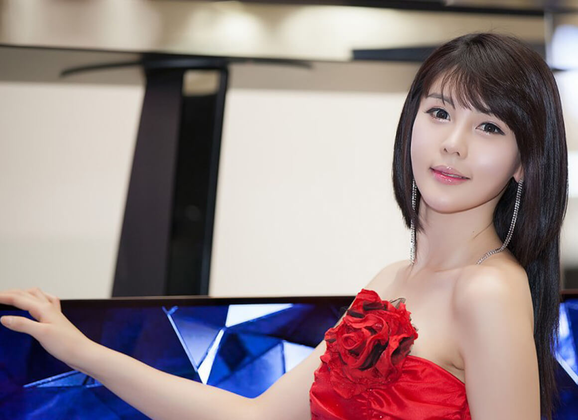 韩国甜美美女李智友